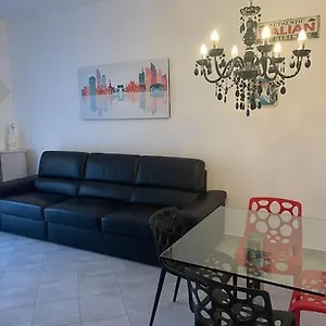 Casa Gr , Milan Italie