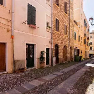 Grand Gioberti Apartment Alghero
