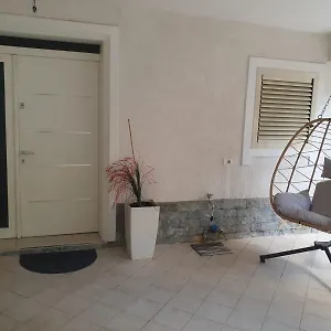 27 Center House , Shkodër Arnavutluk