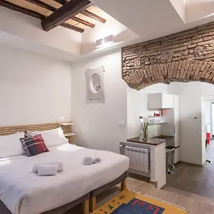 In Trastevere White Appartement Rome